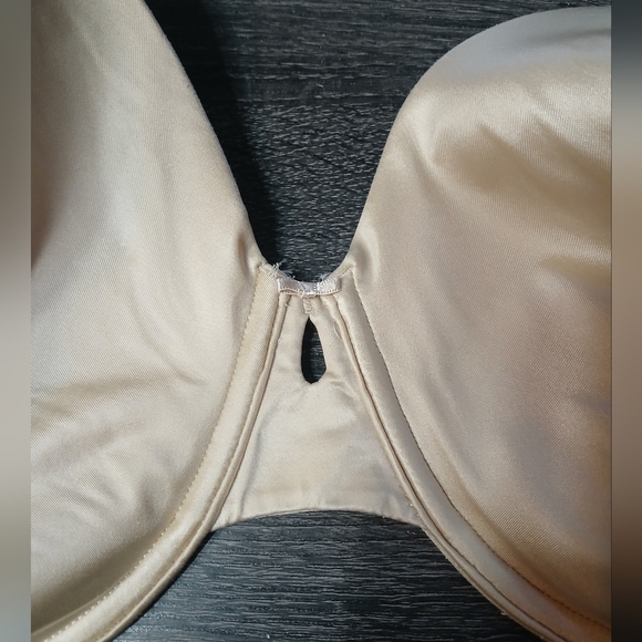 Vanity Fair Beautiful Benefits Full Figure Contour Bra 42DD - Picture 4 of 14